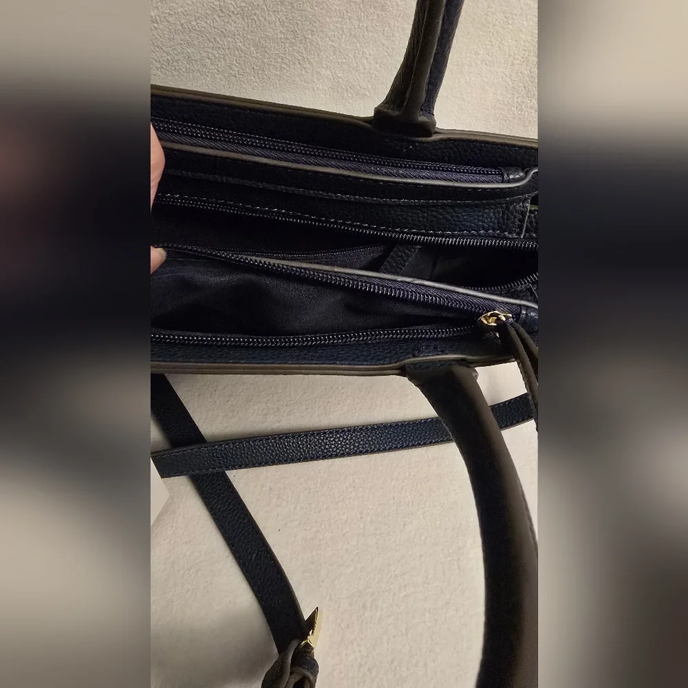 Liz Claiborne Mini Tuxedo Tote Bag, Blue